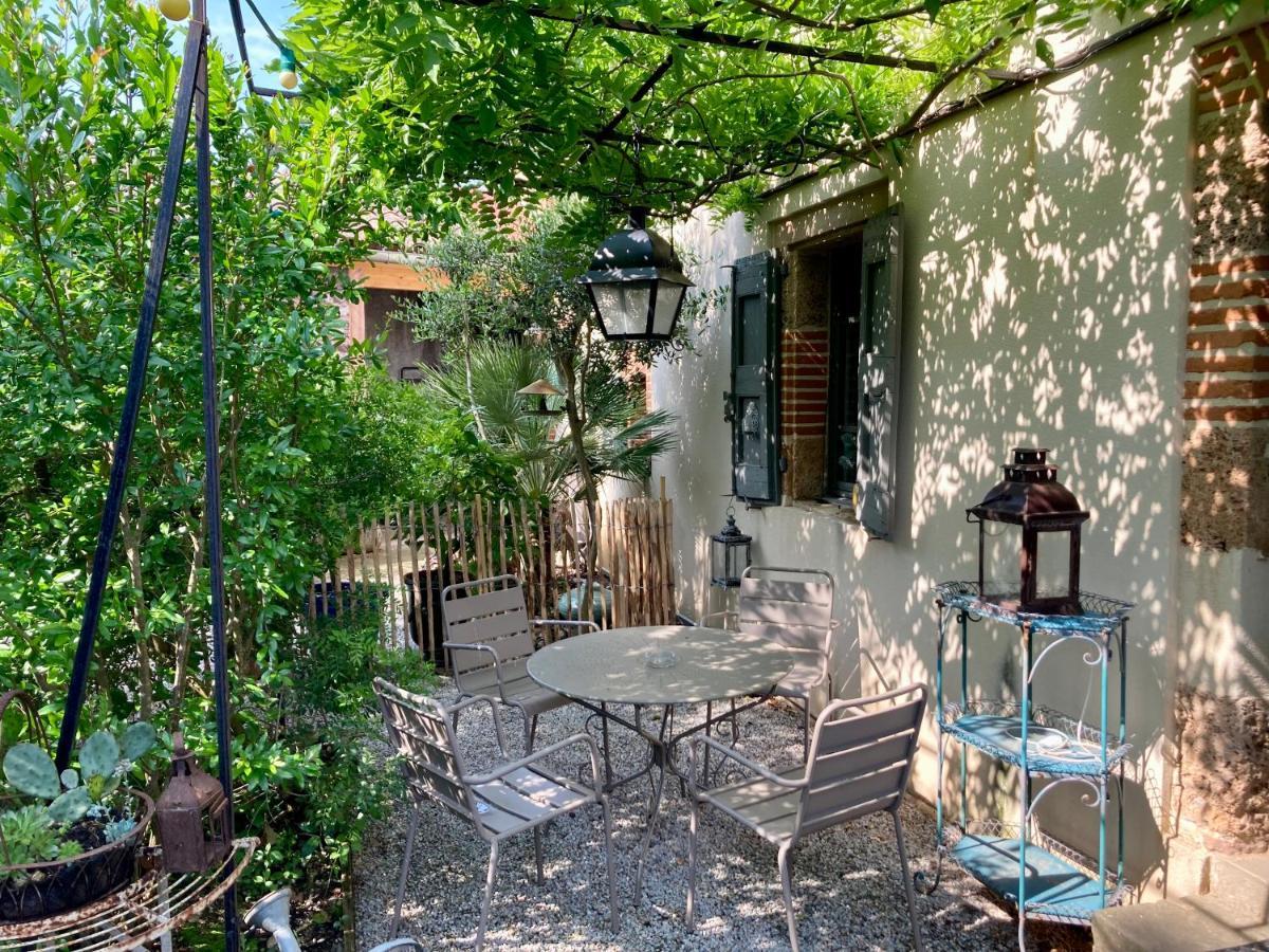 16 Bis-Gite-Hotel-Studio Marssac-sur-Tarn エクステリア 写真