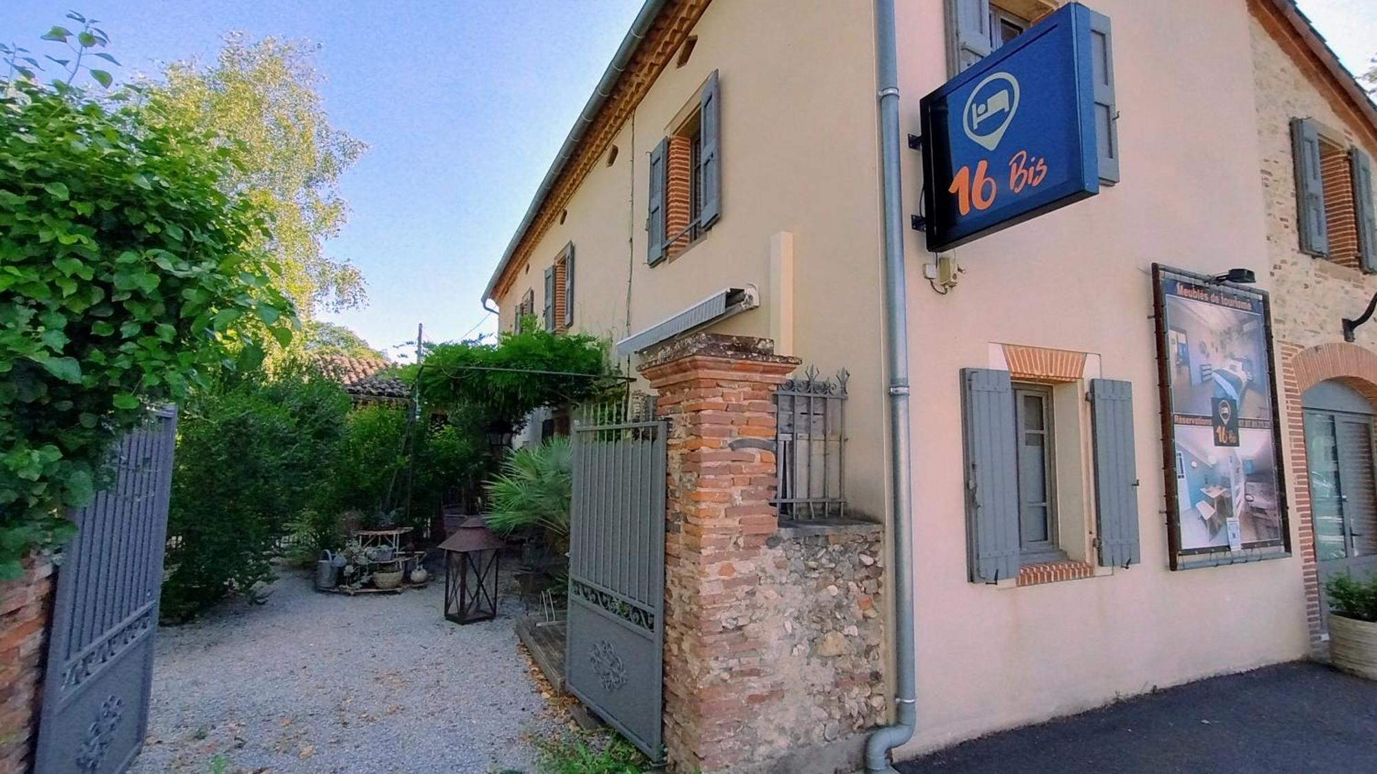 16 Bis-Gite-Hotel-Studio Marssac-sur-Tarn エクステリア 写真
